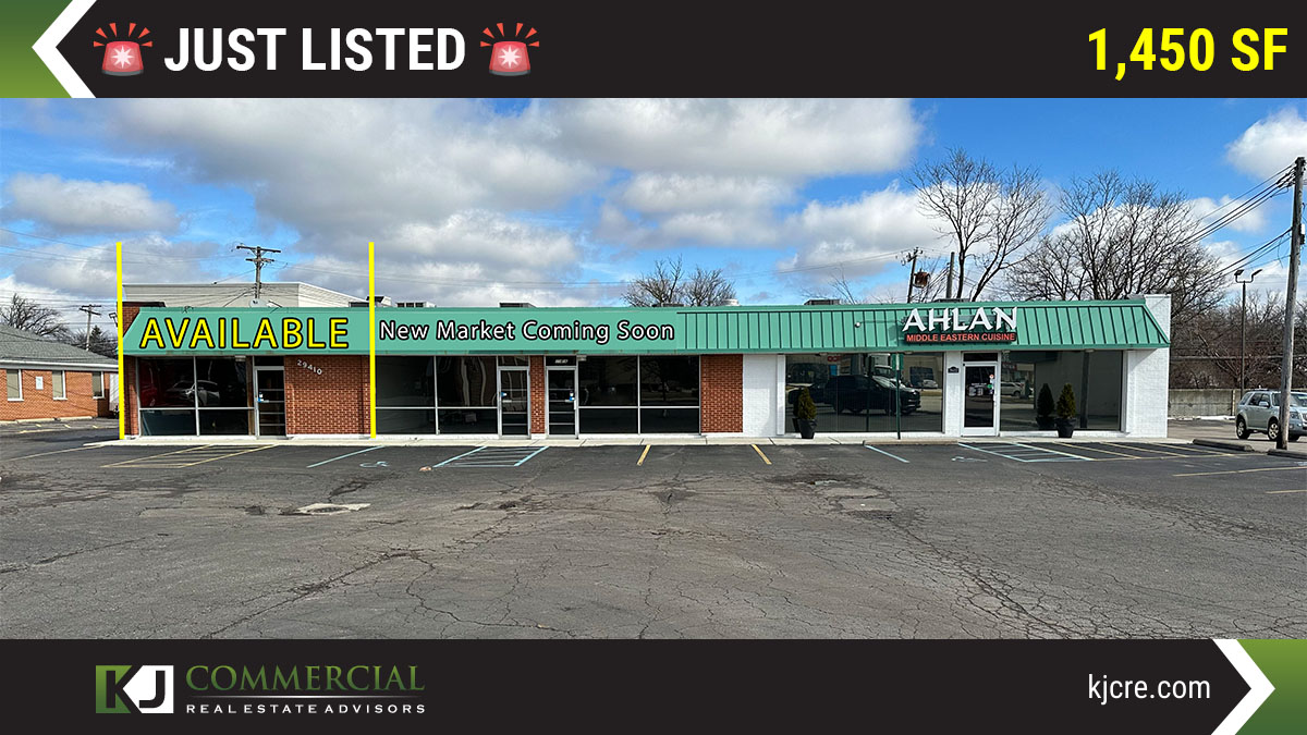 KJ_Commercial's tweet image. 🚨JUST LISTED🚨
1,450 SF | #EndCap | For #Lease | Farmington Hills, MI

29410 Orchard Lake Road:
• 2nd gen #restaurant buildout (no equip)
• #PylonSignage avail
• Ample parking

Call: David @ 248.851.8900

#CRE #kjcommercial #ForLease #Retail #Office
tiny.cc/f435vz