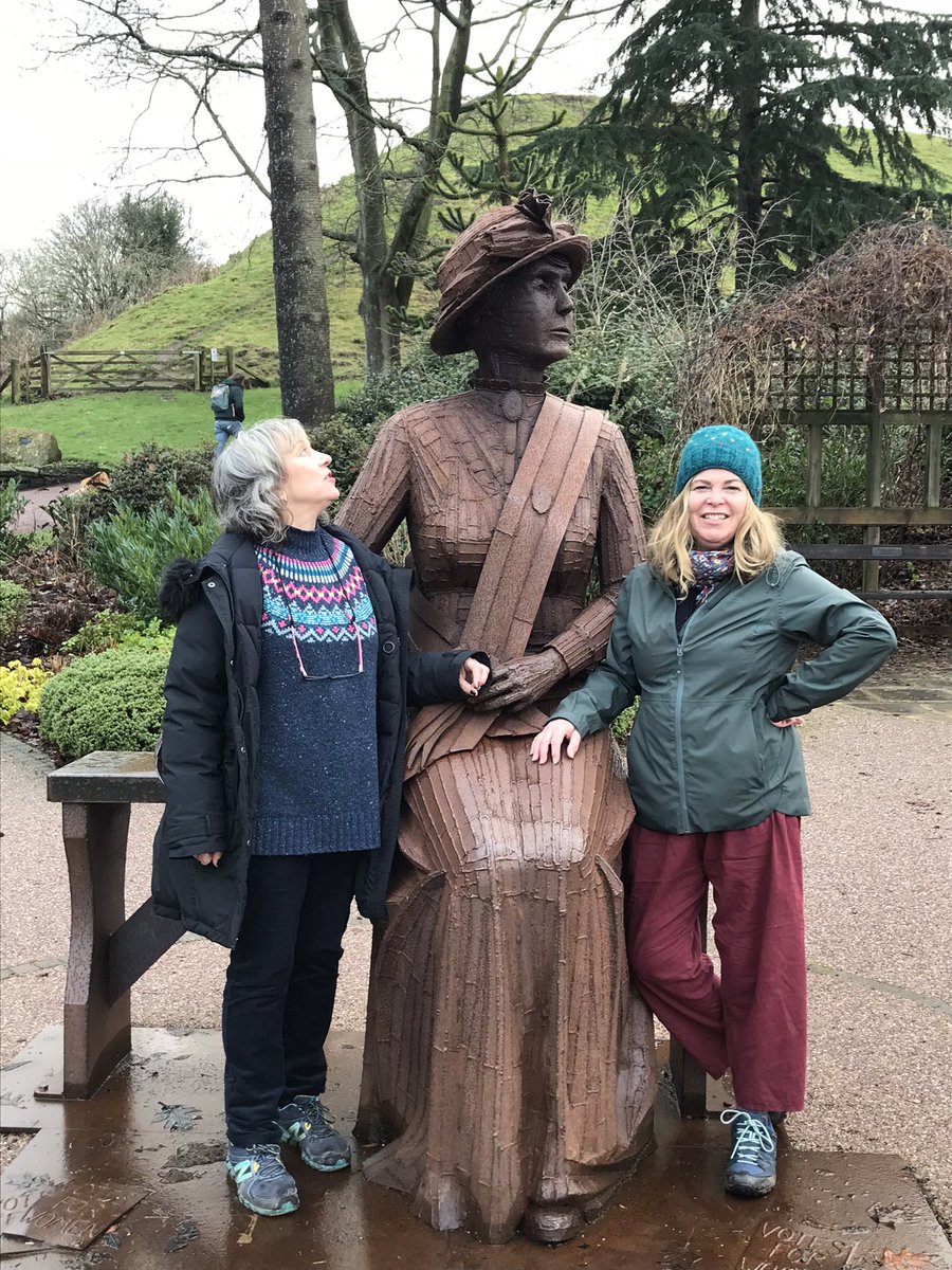 On #InternationalWomansDay let’s stop penalising women for the unpaid but vital contribution they make out with of the workplace and close the pension pay gap #IWDPensionGap