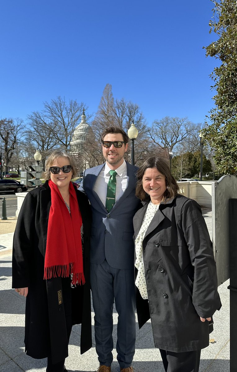 Excited to be in DC with <a href="/OregonBio/">Oregon Life Sciences</a> and <a href="/AdvaMedUpdate/">AdvaMed</a> speaking with our representatives about @RewireNeuro, #AI, and #Medtech in Oregon. #makingadifference #biomed #ml #oregon