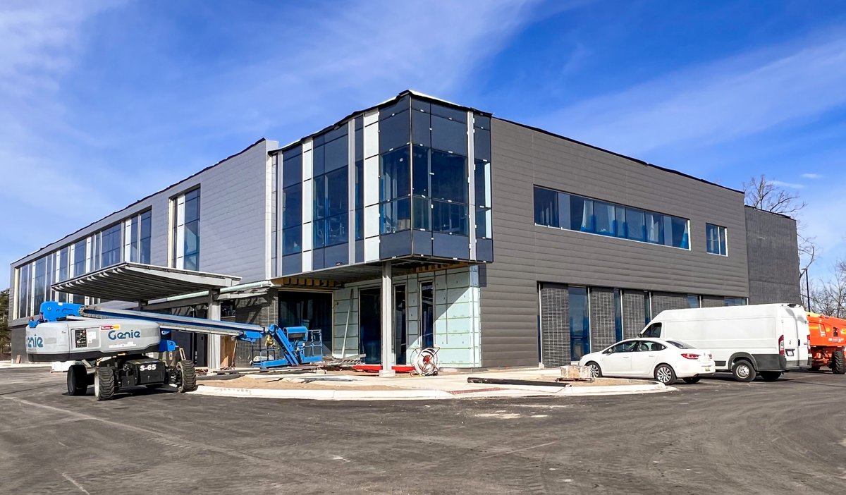 GillespieGrp's tweet photo. #ThrowbackThursday to the Medical Services Building groundbreaking in 2021. We're very excited for the grand opening in 2023.
Stay tuned for announcements coming SOON.
#theGGway https://t.co/FEkgbHknGC