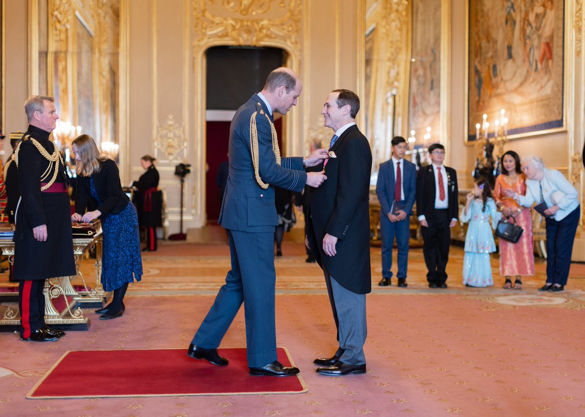 Tim Gocher (@timgocher) on Twitter photo Receiving the OBE at Windsor Castle yesterday. Delighted that my family, inc. my mother, could witness this memorable day. And congratulations <a href="/JamesDuddridge/">Sir James Duddridge KCMG</a>. Great to see you there, and #Southend so well represented! Receiving the OBE at Windsor Castle yesterday. Delighted that my family, inc. my mother, could witness this memorable day. And congratulations <a href="/JamesDuddridge/">Sir James Duddridge KCMG</a>. Great to see you there, and #Southend so well represented!