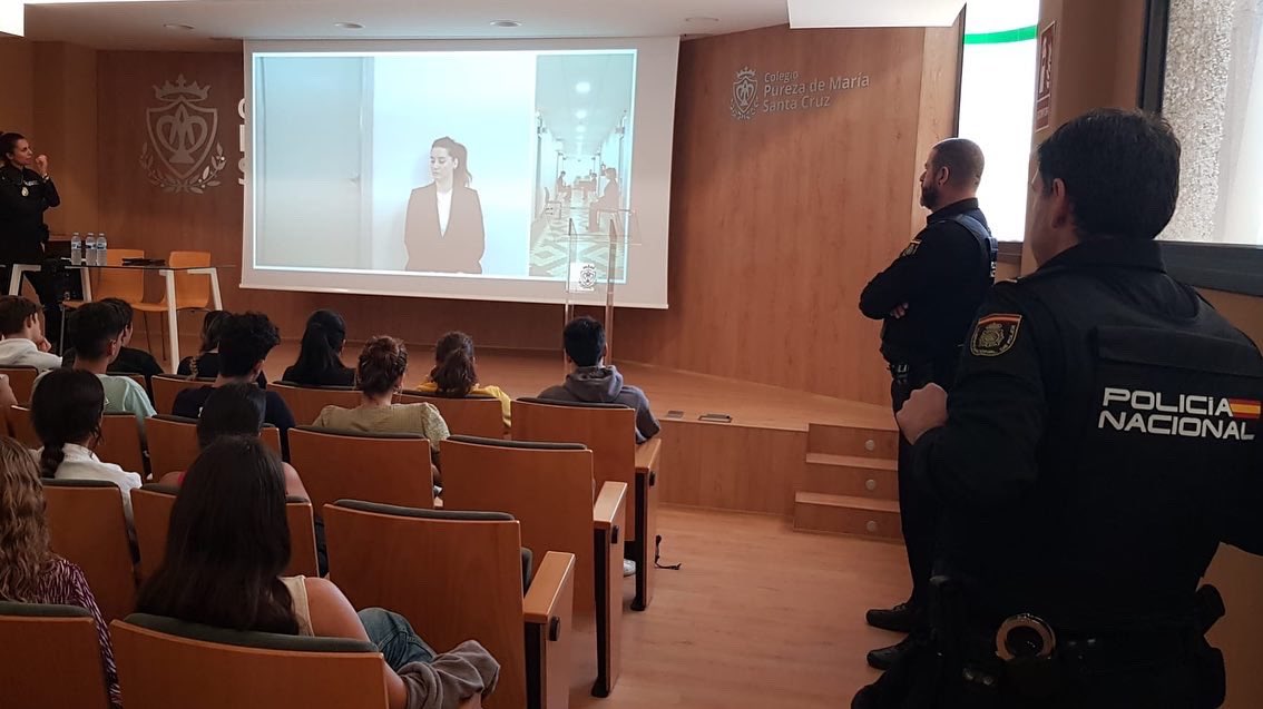 Colegio Pureza Santa Cruz tweet media