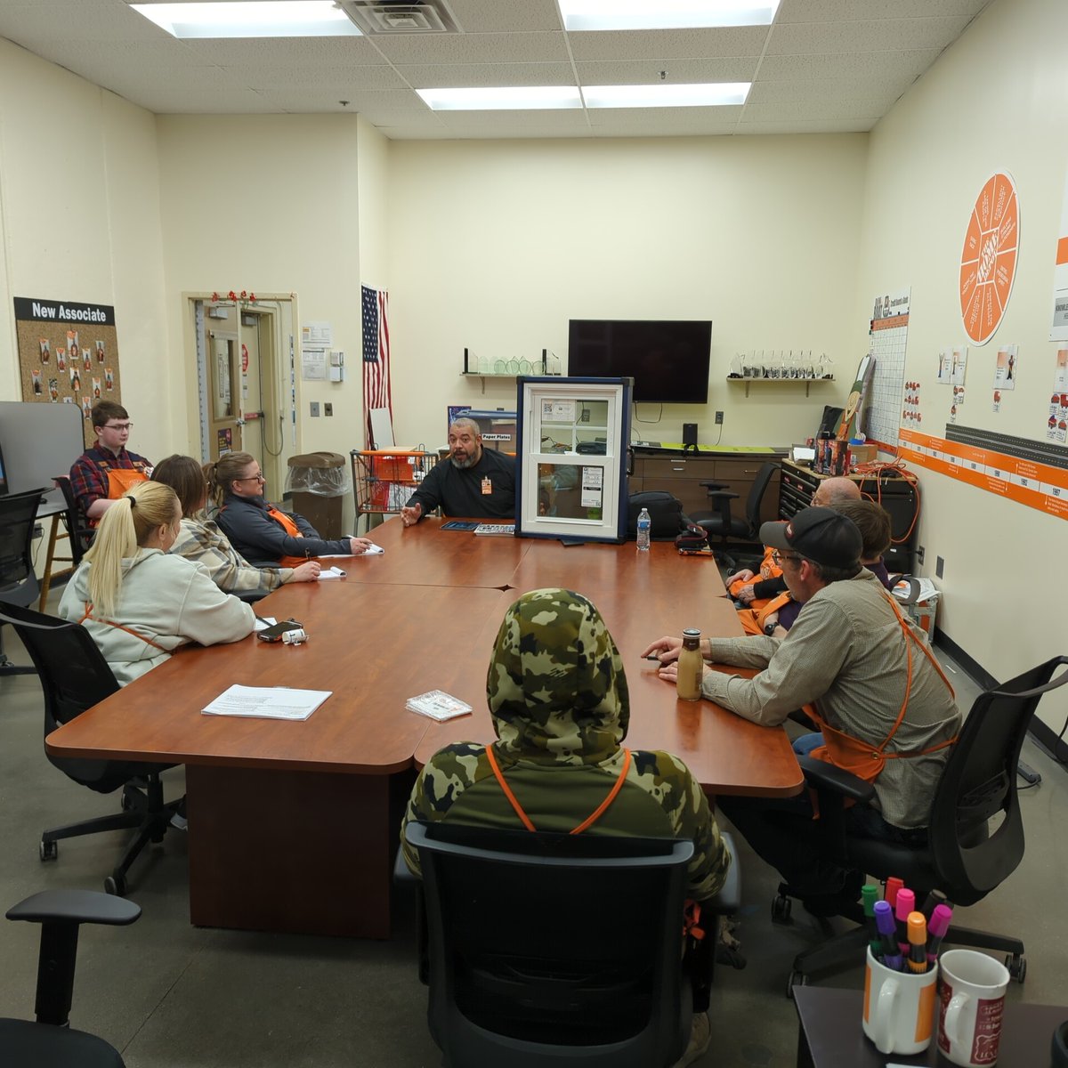 Window PK training with our new provider Your Home Improvement Center! Everyone's attention is glued to Kerry. <a href="/cflcastillo/">Carlos Lopez</a> <a href="/Esmeraldac1990/">Esmeralda Zaragoza</a> <a href="/jordanolsen0288/">Jordan Olsen</a> @soul99plus1 <a href="/CampSweenScott/">Scott Sweeney</a> <a href="/kstolie/">Kstolie</a>