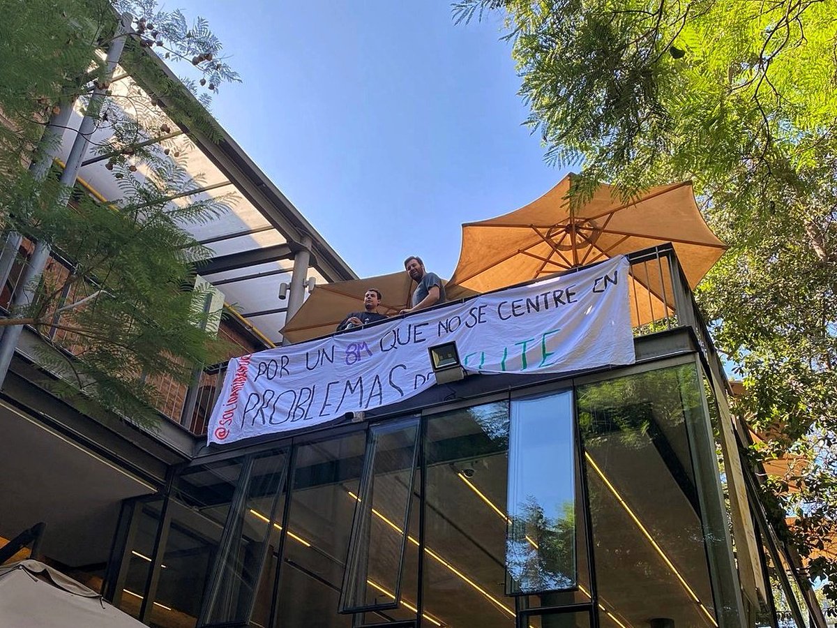 Figuro esperando sentada a que los HOMBRES HETERO CIS me digan cuáles son los verdaderos problemas en el #8M <a href="/SolidaridadUC/">Solidaridad UC</a>