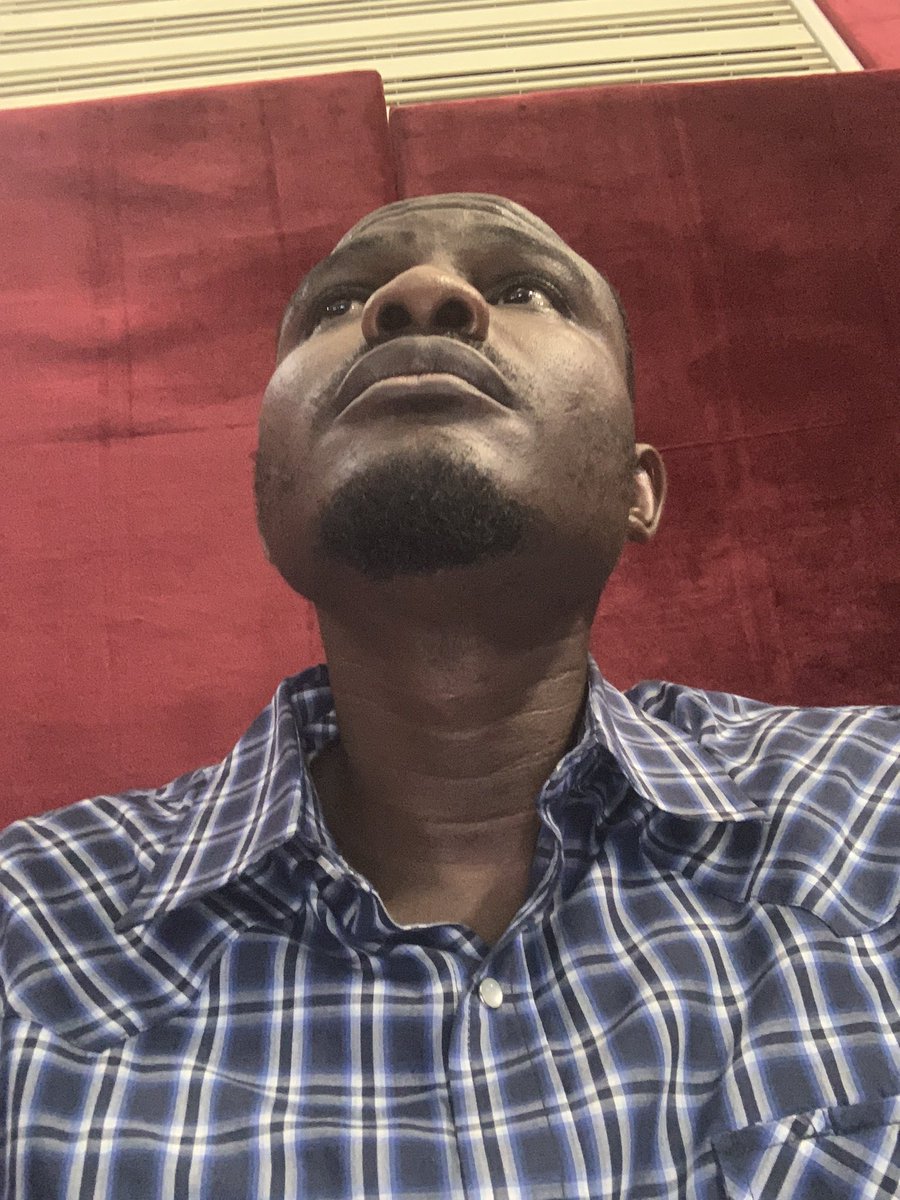 mcmiti_'s tweet image. I won’t even lie, if I say I understand one thing that these judges are saying then I am deceiving myself. I am just hearing my lord, my lord, my lord… 

I swear my lord me I dey hungry 😢
Who send me my lord 
I will not come here again my lord