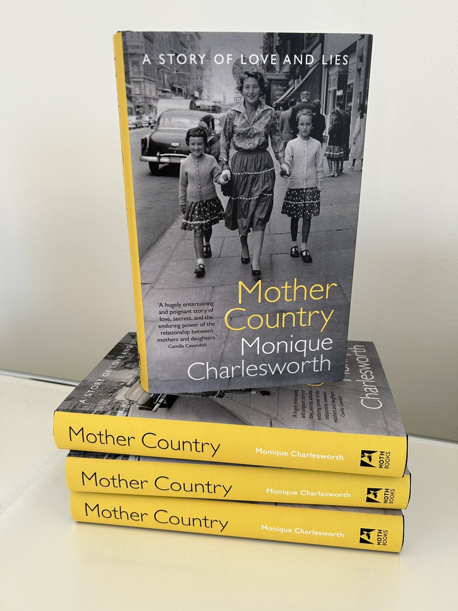 Mo_Charlesworth's tweet photo. What a great colour @TheLadyMagazine has chosen for its sparkling March cover. I wonder what’s inside? @wearewhitefox @RKbookpublicist #MothBooks #MotherCountry https://t.co/uISFrvwsIe