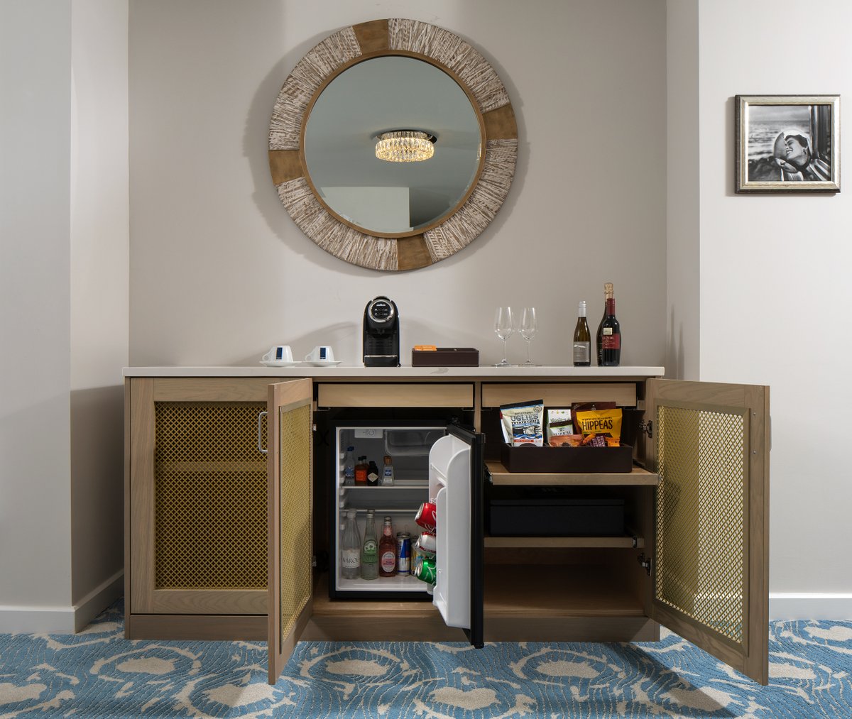 The Karol Hotel Twitter