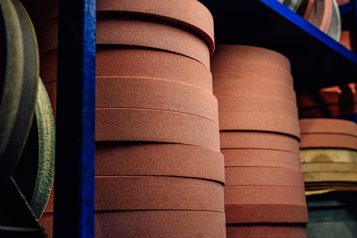 TeamXRAY's tweet photo. To grind the steel parts we use all different grinding drums, some specially modified in house. How it is made. 100% Made in Europe. 100% Made by XRAY. #XRAY #HowItIsMade https://t.co/KVhGUc7gaa
