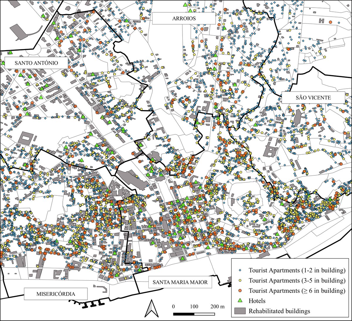 The weight of tourism in the rehabilitation of the housing stock has been dramatic. > 50% of housing in the historic centre is registered as short-term rentals; there are > 500 buildings entirely used as Airbnbs; while the population has decreased 25% in 10 years.