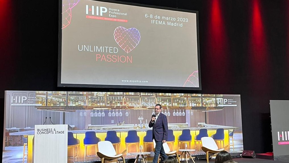 Además, también hemos podido contar en #HIP2023 con todo el conocimiento de Pep García, Fundador y Director General Maxchief Europe, para hablar acerca del diseño y la funcionalidad para construir espacios flexibles.

📍Business &amp; Concepts Stage