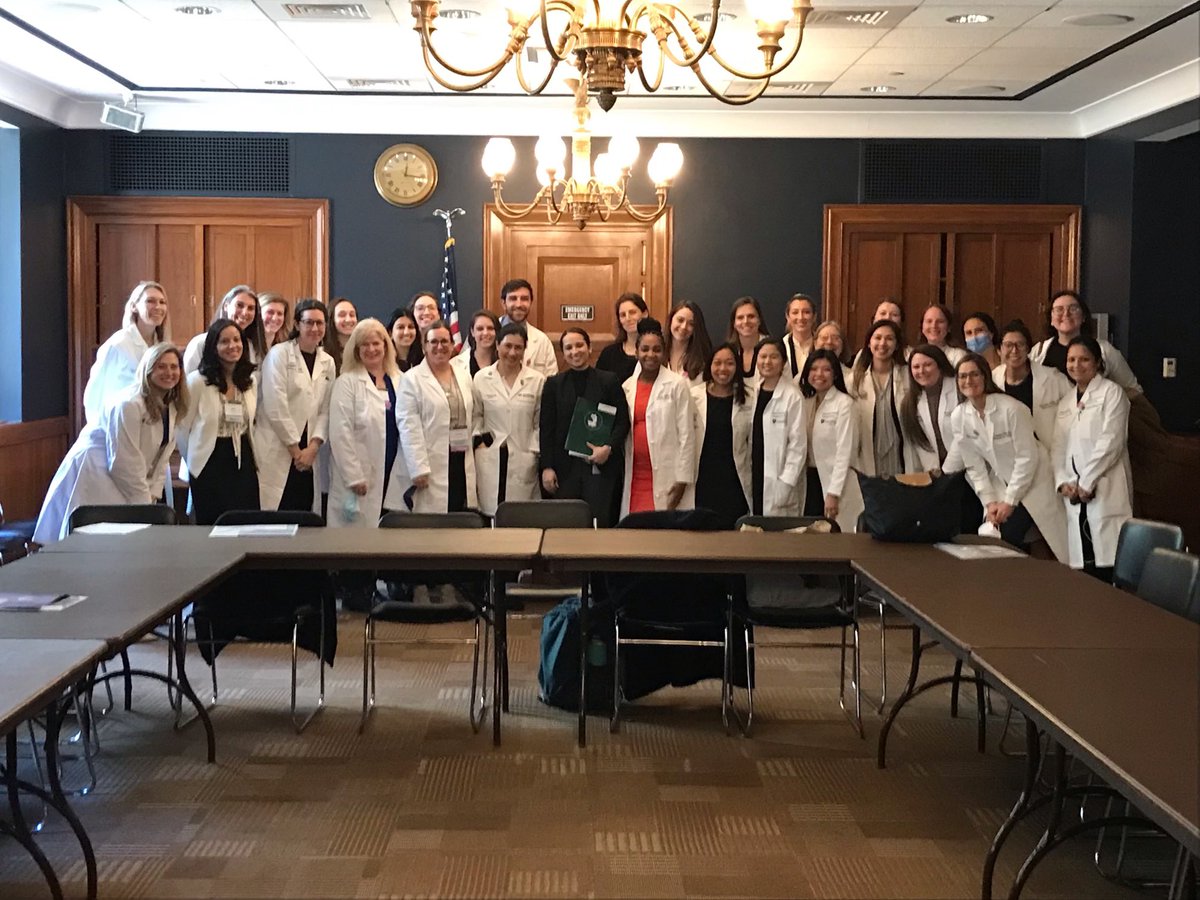 MeghaGuptaMD's tweet photo. ACOG advocates from MA taking on Capitol Hill! Thank you @SenMarkey @SenWarren , @RepAuchincloss and @AyannaPressley for listening to us and prioritizing legislation for women’s health care! @BIDMC_ObGyn @BidmcMFM https://t.co/xGywjrInWO