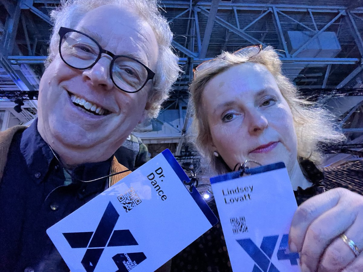 DrPeterLovatt's tweet photo. We’re ready for X4
The Experience Management Summit
@qualtrics #drdance https://t.co/q5cy5lE7Fp