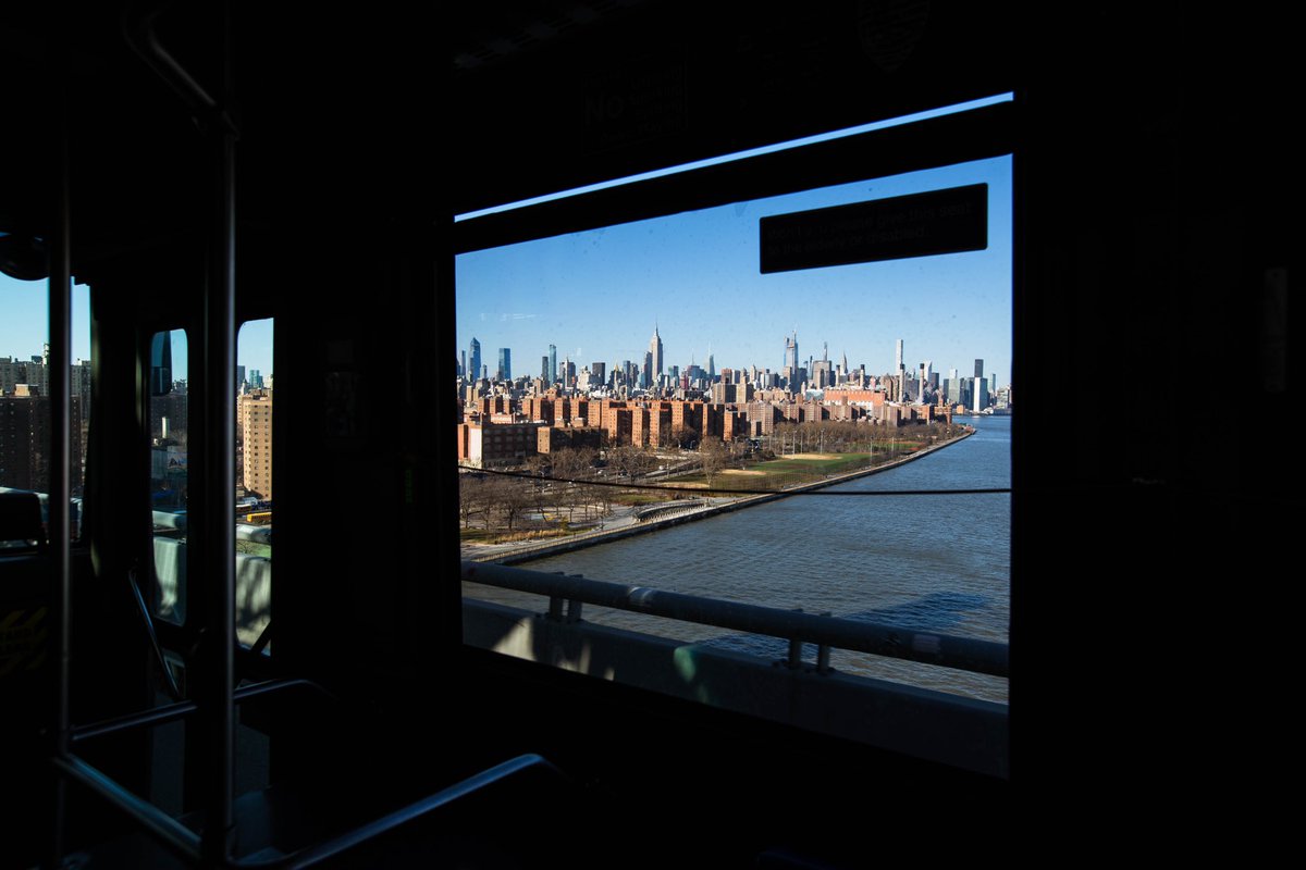 americvnmartian's tweet photo. Bus rides on the B39 https://t.co/oL4Xuzaqrd