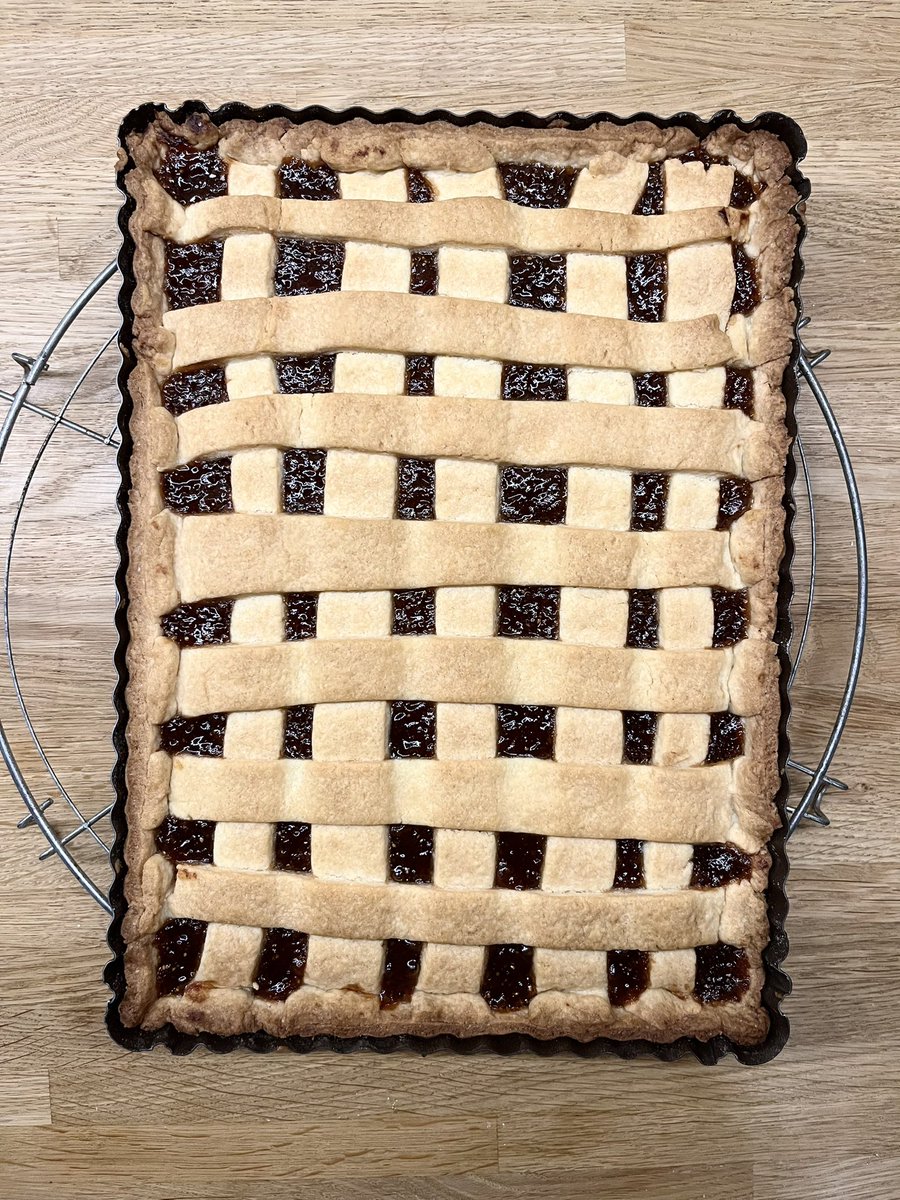 Crostata with fig-chocolate jam for #nationalpieweek