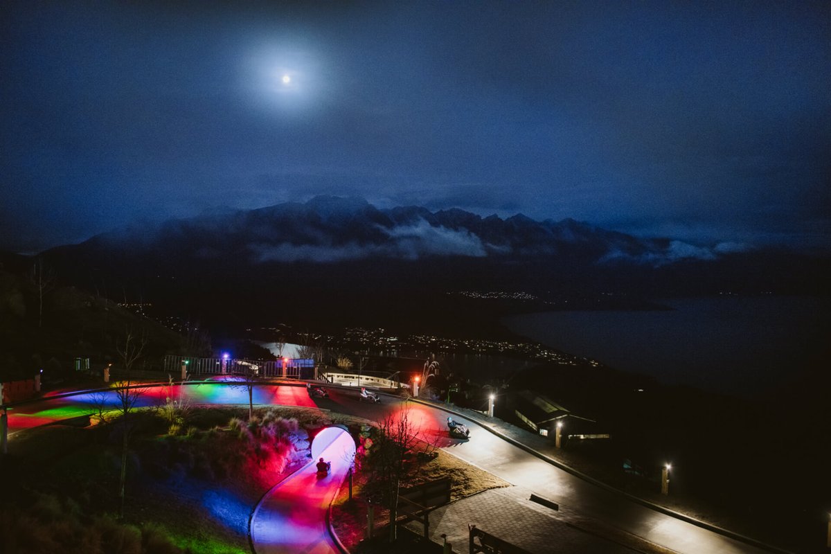 The Queenstown Luge track features stunning panoramic views of New Zealand as riders race down an almost mile long track. The night time experience is enhanced using Ligman's Zaab floodlights.  #Zaab #Ligman #Lighting #Floodlight
