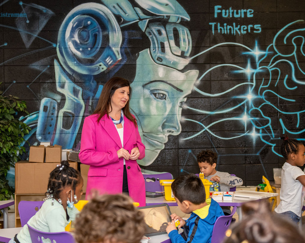 Made In Greensboro (@madeingso) on Twitter photo Today we're recognizing some of our women makers in celebration of International Women's Day! First up, Greensboro native, Dr. Whitney Oakley, Superintendent of <a href="/GCSchoolsNC/">Guilford Co. Schools</a> . Learn more about <a href="/Super_GCS/">Dr. Whitney Oakley</a> at bit.ly/3mALnau #MadeinGSO #soGSO Today we're recognizing some of our women makers in celebration of International Women's Day! First up, Greensboro native, Dr. Whitney Oakley, Superintendent of <a href="/GCSchoolsNC/">Guilford Co. Schools</a> . Learn more about <a href="/Super_GCS/">Dr. Whitney Oakley</a> at bit.ly/3mALnau #MadeinGSO #soGSO