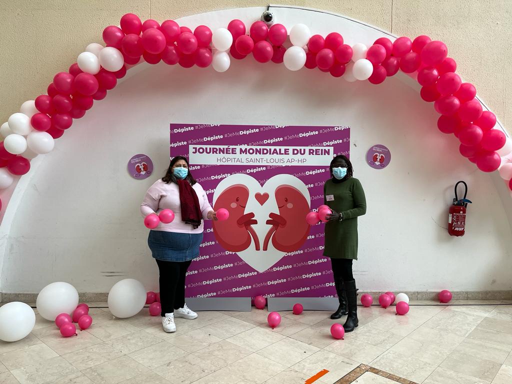 [#WorldKidneyDay] La #JournéeMondialeDuRein bat son plein à @HopSaintLouis @APHP ! 
📸 Retour en images sur les dépistages, animations & ateliers de sensibilisation aux maladies rénales organisés !
👏 Bravo aux équipes de Saint-Louis et aux partenaires pour leur mobilisation 💜