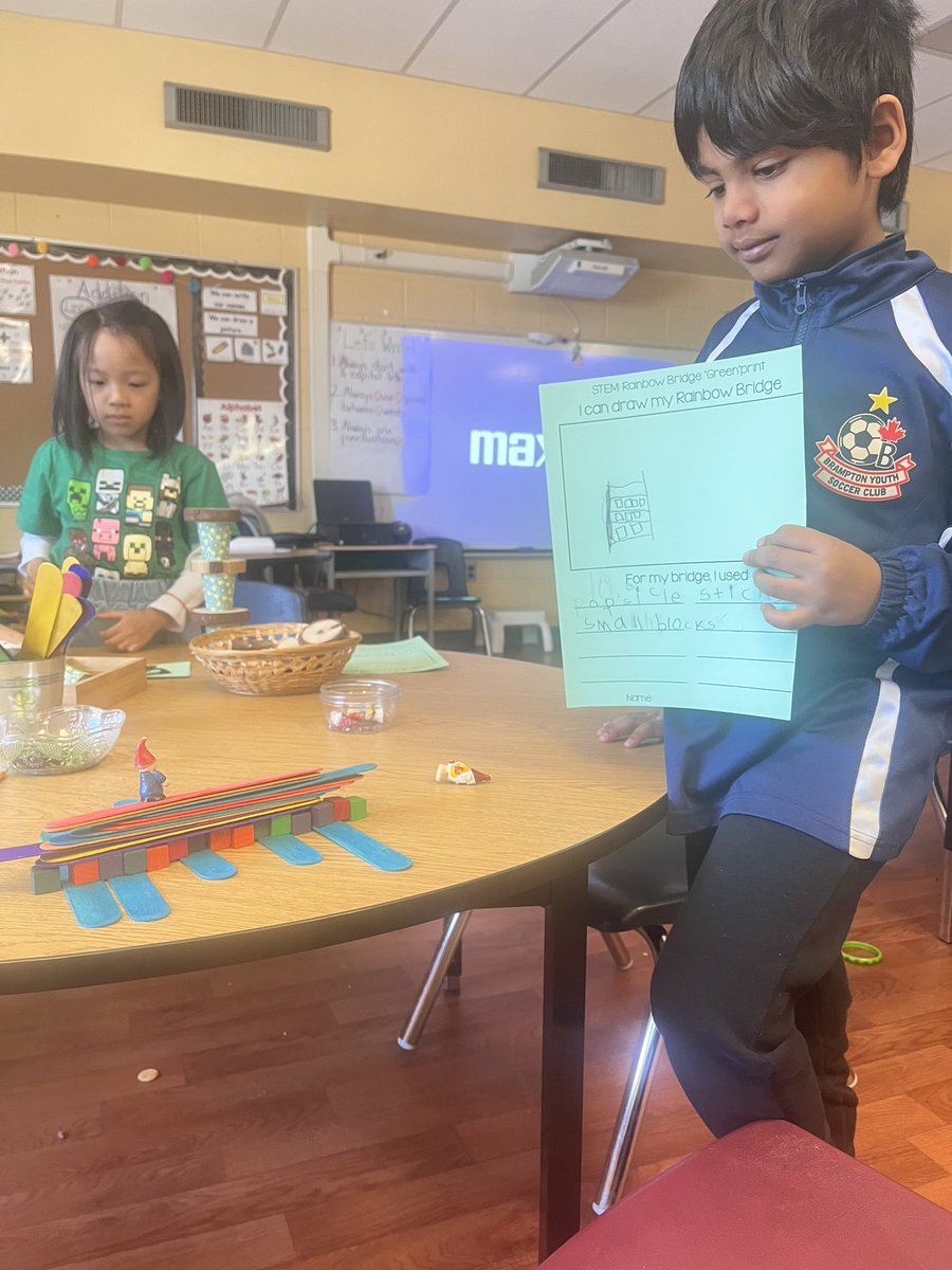 vitalefdk's tweet photo. Our little architects are doing an amazing job designing and constructing their rainbow bridges!  #VanierVikings https://t.co/NmqdgggvRa