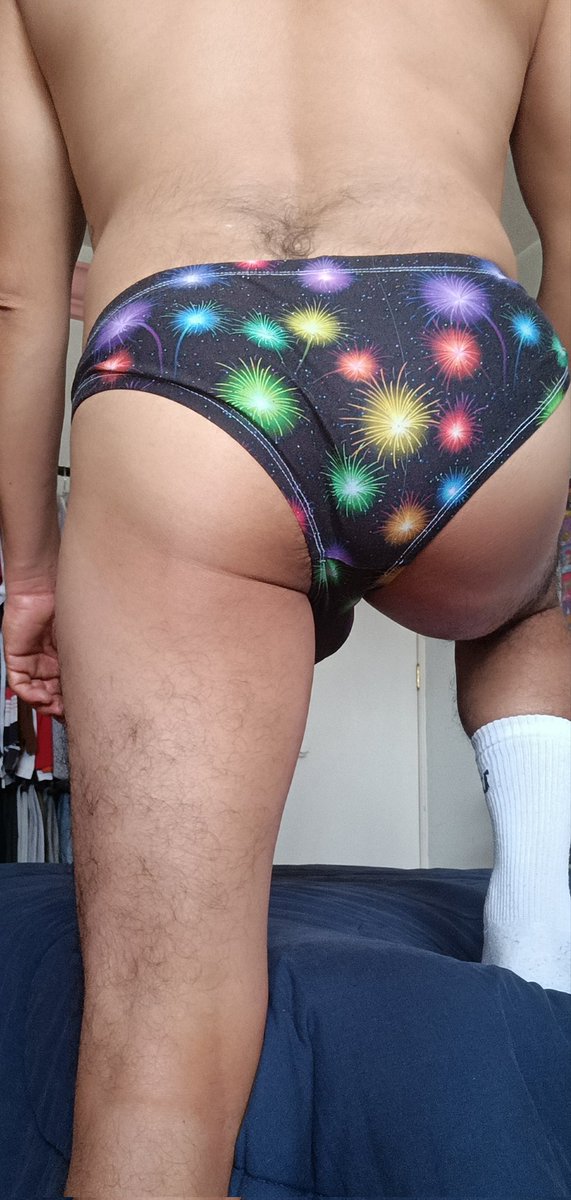 ManuelC30690972's tweet photo. Buenos días Twitter
Saludos a todos, excelente mitad de semana ❤️🔁
@_cuerpozmorbo @AgustnR82838896 @cambiocalzones @chicosespiados @CruzGab37146197 @IXTAMEN @Just_Briefs @mel53128694 @ngeldoo2 @RomesSor @ScotlandTon @Octavio91052942 @trusacaliente @menundiespotter https://t.co/FsQrBcbKHt