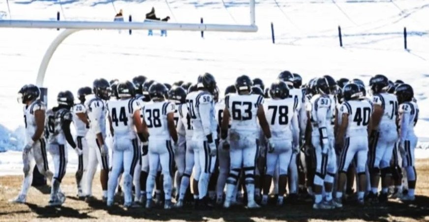 Excited for this upcoming Columbine Football season! Varsity was 10-2 last year and JV was 10-0. Also have the league MVP back. <a href="/JamesCillessen/">James Cillessen</a> <a href="/_JoshSnyder_/">Josh Snyder</a> <a href="/JuanMendoza611/">Juan (Carlos) Mendoza</a> <a href="/houle_spencer/">Spencer Houle</a> <a href="/BasingerJames25/">James Basinger ⭐️⭐️⭐️</a> <a href="/Masonmoreno220/">ᴍᴀsᴏɴ ᴍᴏʀᴇɴᴏ</a> <a href="/_will_monroe/">Will Monroe C/O 2026 LB/EDGE 3⭐️</a> <a href="/HunterHam44/">Hunter Hamilton</a> <a href="/vincente_chavez/">Vincente Chavez</a> #Rebelball23