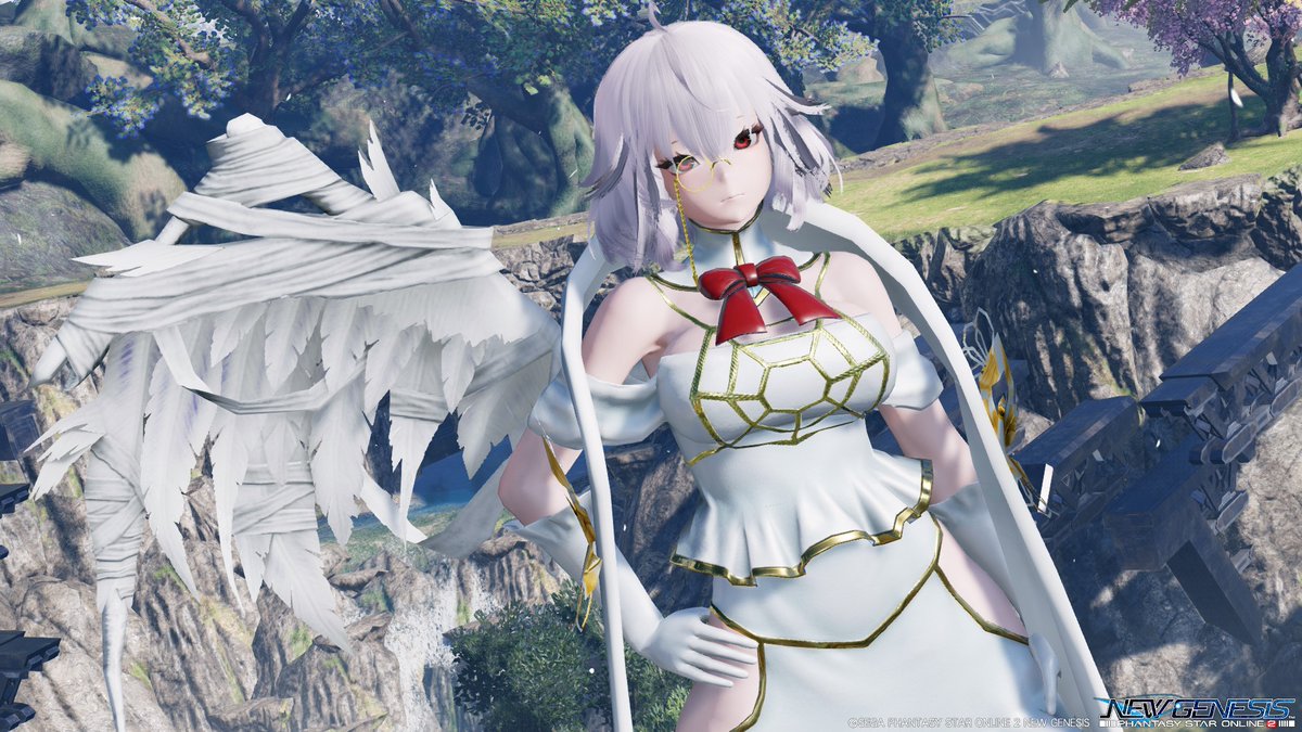 ちょっと調整してタブーの天使衣装完成です。スポットライトがやけに似合うサグメ様() 