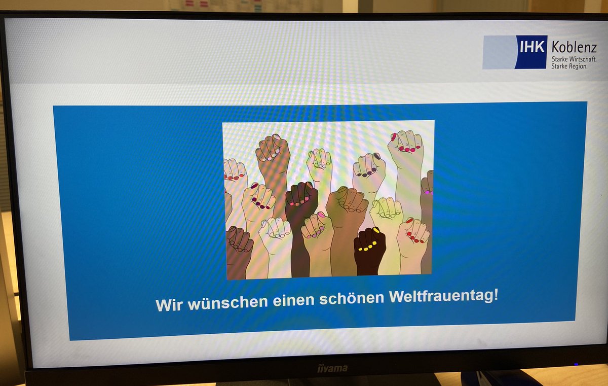 Unternehmerinnen und Gründerinnen aufgepasst! Zum #InternationalerFrauentag bieten wir ein kostenloses Webinar zum Thema #Finanzen an. Erfahren Sie, wie Sie Ihre Finanzen zukunftssicher gestalten können und meistern Sie die Herausforderungen als Frau im Business.