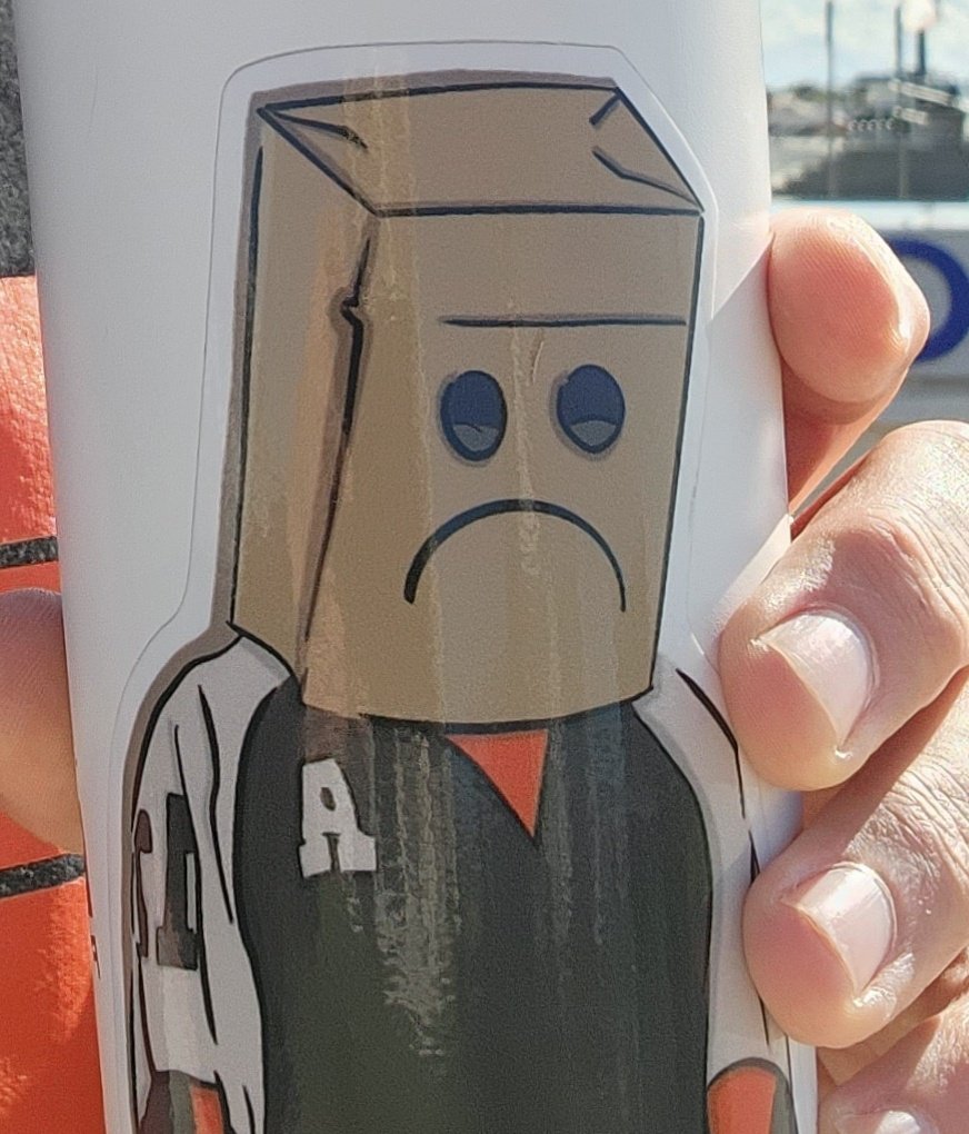 iAm_TheMark's tweet photo. Hey @IncorrectFlyers, can we get a rerun of bag stickers?!? Asking for a fan base.
#BroadStreetBag #FueledByPhilly #BrownBaggingIt https://t.co/IWAxgkk1Jm