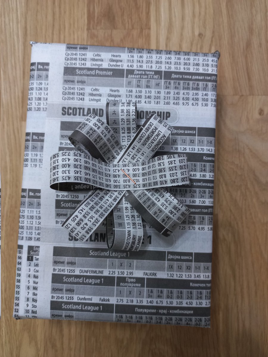 Е како да не го сакам маж ми :) Ем креативен ем штедлив  :D