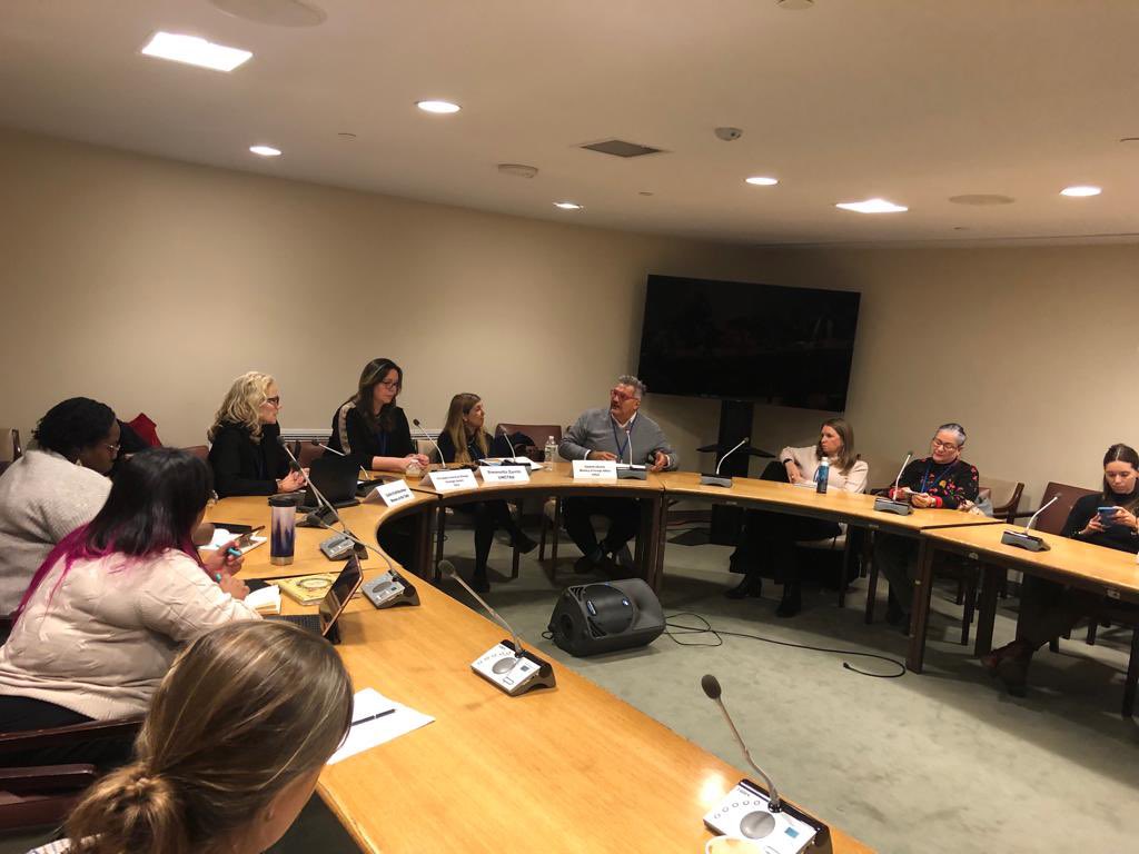 En NY 🇺🇳, el jefe de Servicios, Inversiones y Economía Digital, Alejandro Buvinic, participó en panel sobre Brechas de género en el comercio y en el desarrollo y las soluciones de la digitalización, organizado por <a href="/UNCTAD/">UN Trade and Development</a> en el marco de la agenda mujer <a href="/ONU_es/">Naciones Unidas</a>