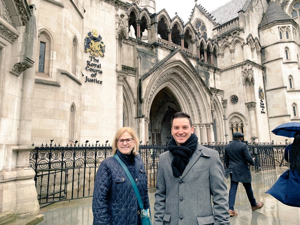 QuebecUK's tweet image. Quel honneur de recevoir le ministre @SJB_CAQ @justicequebec!

Objectifs de sa mission:
➡️ Promouvoir l'initiative du Québec pour soutenir les victimes de violences conjugales/sexuelles @LDNVictimsComm
➡️ S'inspirer des bonnes pratiques au RU: #Justice et #réformes parlementaires