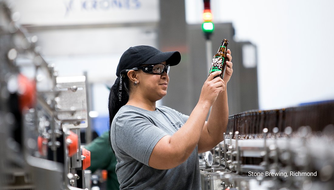 VEDPVirginia's tweet photo. Happy #InternationalWomensDay! In 2023, @wallethub ranked Virginia No. 3 for both Best States for Women — Highest Median Earnings for Female Workers and Best States for Women — Highest Percentage of Women-Owned Businesses. https://t.co/L5S62Okj43