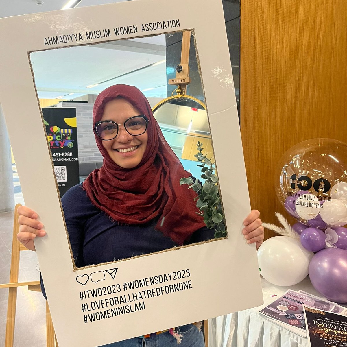 LajnaPVLCanada's tweet photo. "Hijab makes me feel protected," said one of our guests at @City_of_Vaughan #WomensDay celebrations.

What does hijab mean to you? 

tell us &amp; do visit Vaughan city hall to join the celebrations!!! 
#WomensDay2023  #IWD2023 #WomenEmpowerment #ChooseToChallenge https://t.co/vEmqJYQ0mu