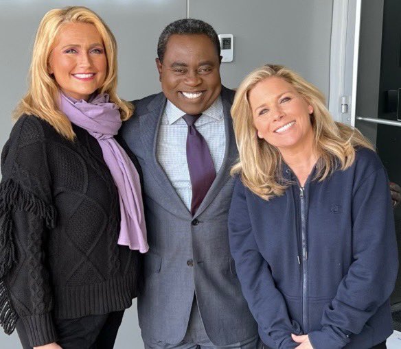danbazile's tweet photo. Happy International Women’s Day. On this day, lucky to be working with these two smart and funny ladies. Thanks for starting your morning with us on #YourMorning on @SpecNews1Albany @JChapmanTV @HeatherWxTv https://t.co/05S6OtdmRF