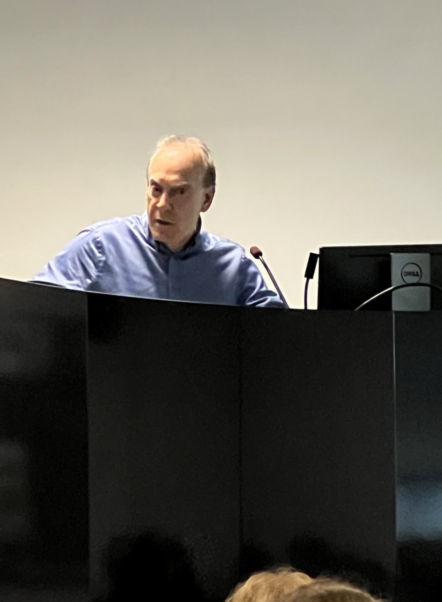 On the eve or #WorldKidneyDay 2023 the <a href="/donalnhs/">Donal O'Donoghue</a> Donal o’donoghue renal research centre is officially open. Key messages and aims so far- collaborative research,  multi professional led research, huge research legacy <a href="/SalfordRenal/">Salford Care Organisation Renal Department</a>