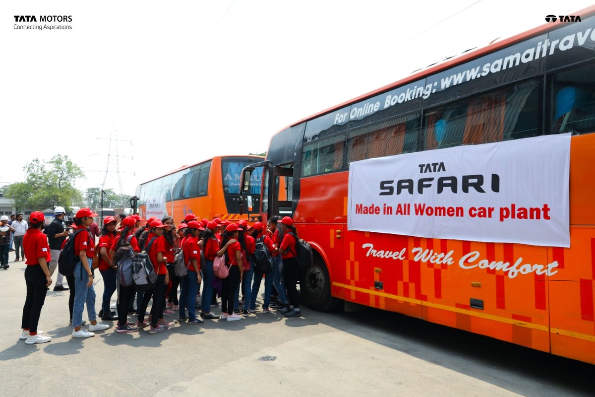 TataMotors_Cars's tweet photo. To celebrate Women's Day, the All Women Plant team of Tata Safari came together over some LIVE cricket action at the WPL2023. 
 
#NaariBehindSafari #WomensDay #WomensDay2023 #SafariXTataWPL #TataSafari #ReclaimYourLife #TATAWPL #WPL2023 #ReclaimYourLife https://t.co/78ISNraFqo
