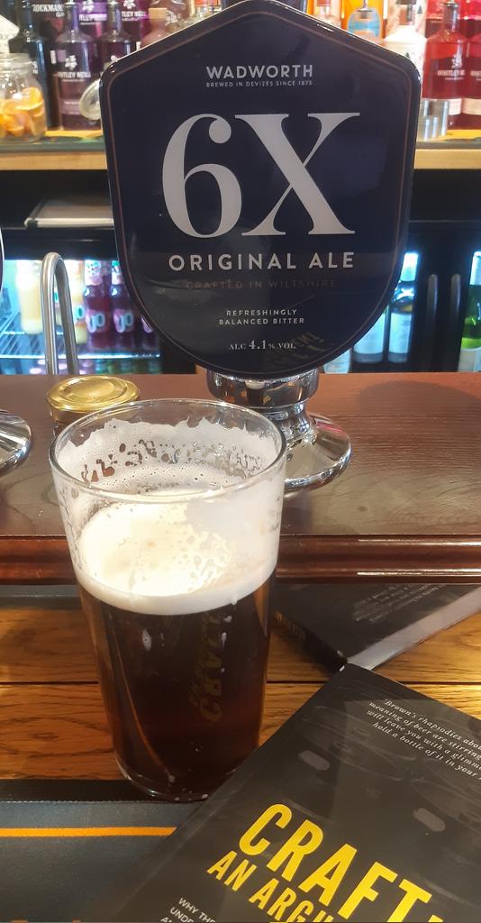 IanJ21289455's tweet photo. Craft: an argument by Pete Brown.
More discussion than argument, but very comprehensive. Why the codification/taxonomy of beer takes over from the taste is anyone's guess. If you love beer, read this book. 
I'm off to the bar for a pint of bitter.
@ReadFiftyTwo
#ReadFiftyTwo https://t.co/EVIfdXcYz2