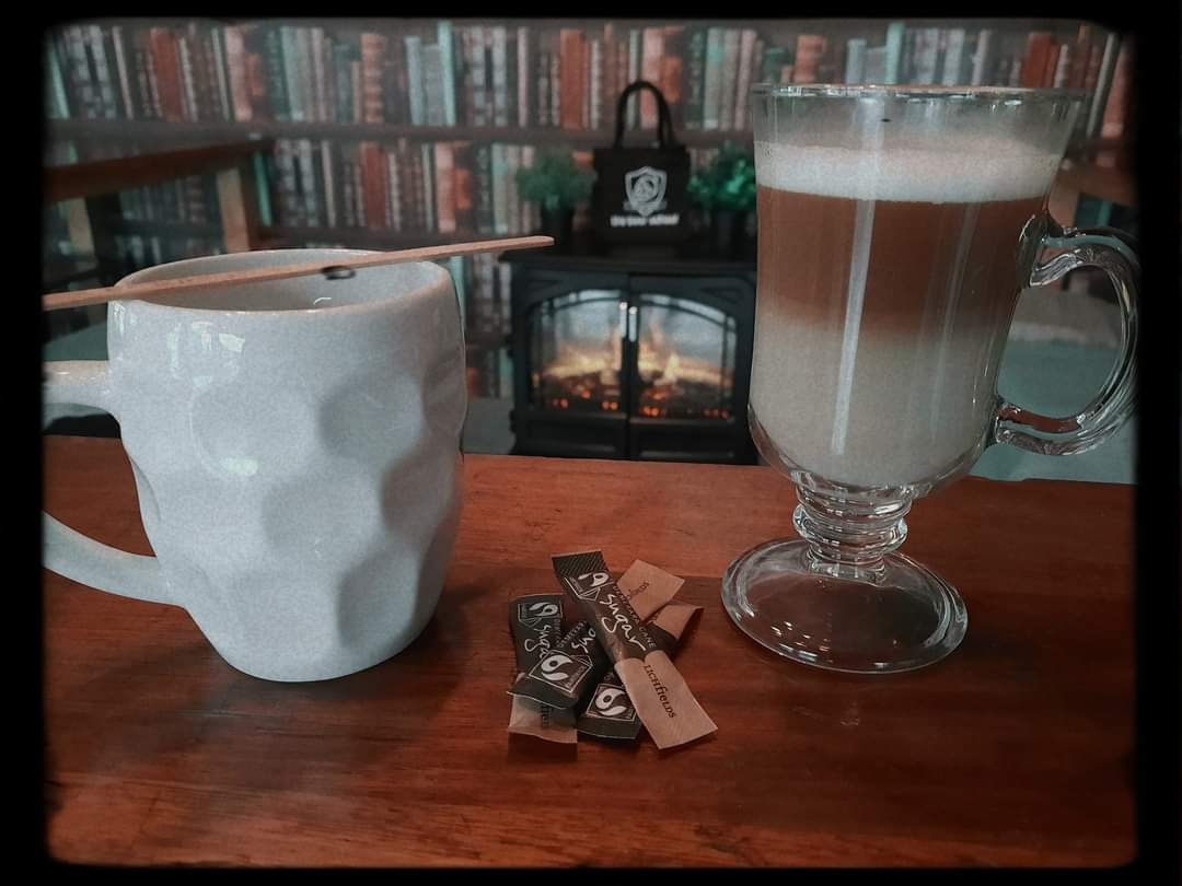 thebeerschool88's tweet photo. 🔥 The heating is on full whack and the coffee machine is ready for Machiattos and Hot Chocolate 🍫 add a shot of Amaretto or Baileys for a boozy treat! 😉 #machiatto  #hotchocolateweather #hotchocolatedrink https://t.co/t61LIqUnKn