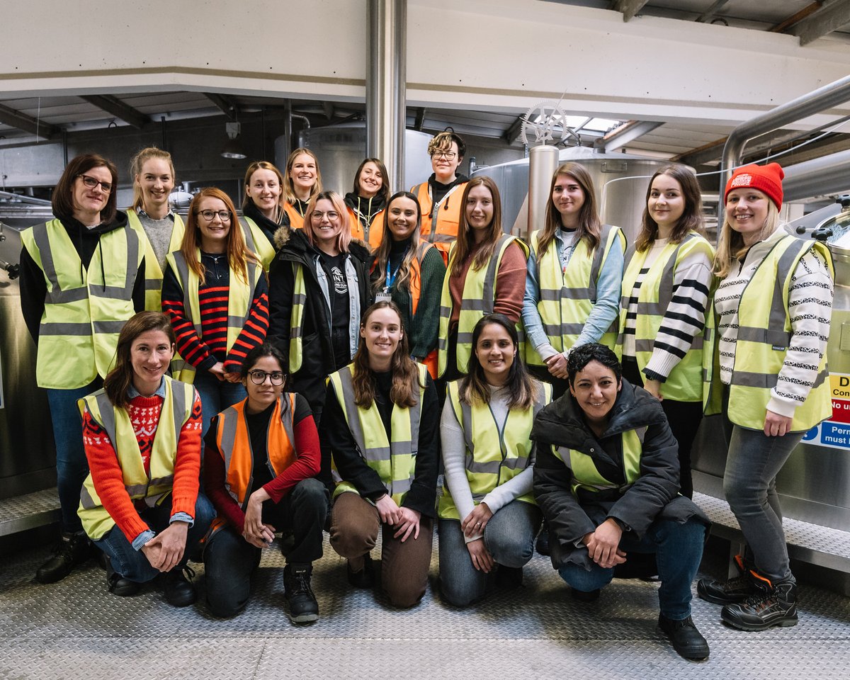 MeantimeBrewing's tweet photo. Hoppy #InternationalWomensDay! 🤩 💚

WHAT A DAY we've had with the 15 awesome ladies that joined us for a beer-filled day of collaborative brewing! 🙌(@IWCBD)

Come join us in the Taproom (4pm-6pm) for a celebratory pint and to hear all about how we got on. 🍻 🏭

#ItsBeerOClock https://t.co/VwPh4DUsqw