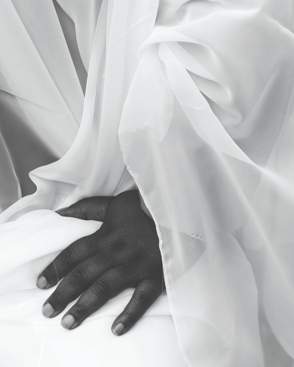 SNAPtoronto's tweet photo. As a special addition to this year's event, we're presenting the Positive Women of the World Collection - 8 portraits of women from the Women's Programs at ACT.

You can find these portraits and their details at https://t.co/cjMkxMKxyy and at SNAP - happening on March 23! https://t.co/u1h7MICfj9