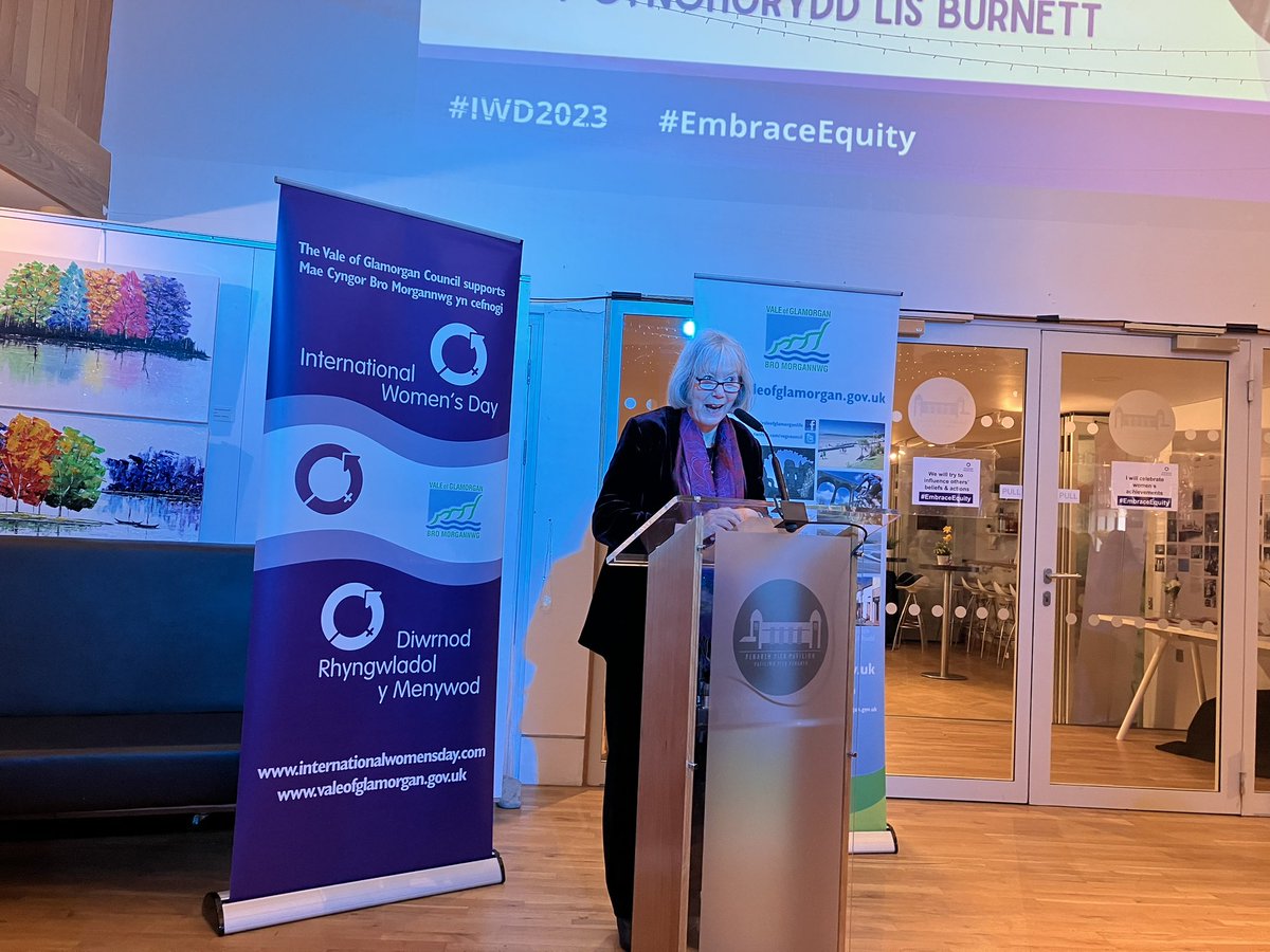 Delighted to be part of the Vale of Glamorgans International Women’s day celebration <a href="/VOGCouncil/">Vale Council 🏴󠁧󠁢󠁷󠁬󠁳󠁿🇺🇦</a> @isglimited