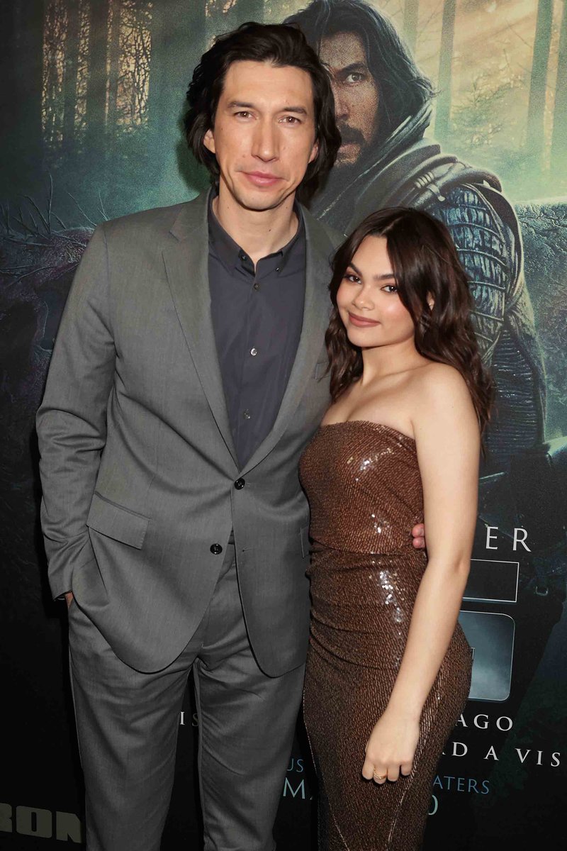 adamdriververse's tweet photo. Adam Driver and Ariana Greenblatt Special New York Screening of "65" - 07 Mar 2023 #AdamDriver #65 #ArianaGreenblatt #Sony https://t.co/orRHNVjA1w