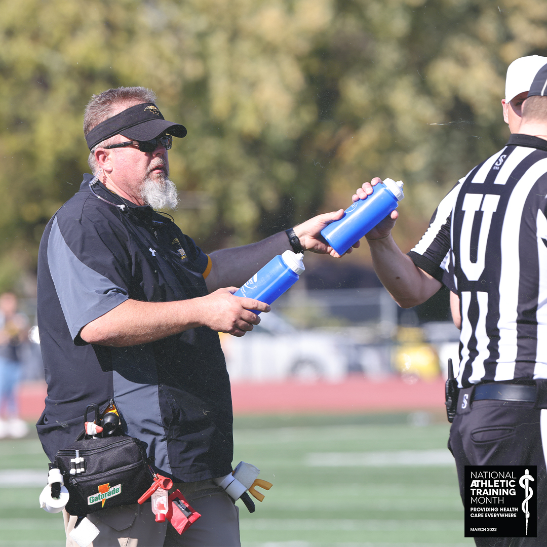 UWOshkoshTitans's tweet photo. March is National Athletic Training Month💪

The first Athletic Trainer Spotlight of the month is Jack Johnsen, a UW-Oshkosh graduate who has been in Athletic Training for over 25 years 👏 https://t.co/WWs80zg1HP