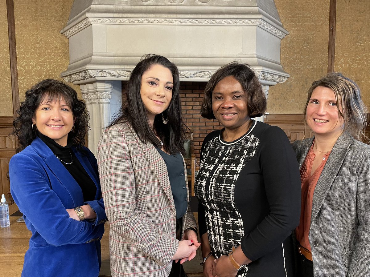 BarreauLibourne's tweet photo. #journeedesdroitsdelafemme | En ce #8mars2023, les #avocats du #barreau de #Liboune se sont mobilisés pour répondre et conseiller les femmes du libournais 

▶️ Échanges et conseils #juridiques @ville_libourne https://t.co/psMf0iscxG