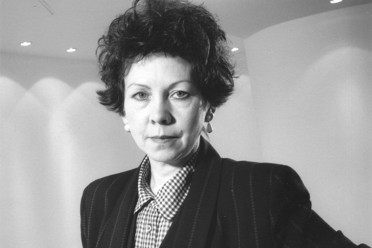 It's always a good day to shout out Barbara Nokes, but today especially. 

She was BBH's eighth founding partner and Hegarty's writer.  

She wrote “When the world zigs, zag”, “Vorsprung Durch Technik”, “Levi’s Laundrette” and so much more. 

A proper BBH and advertising legend.