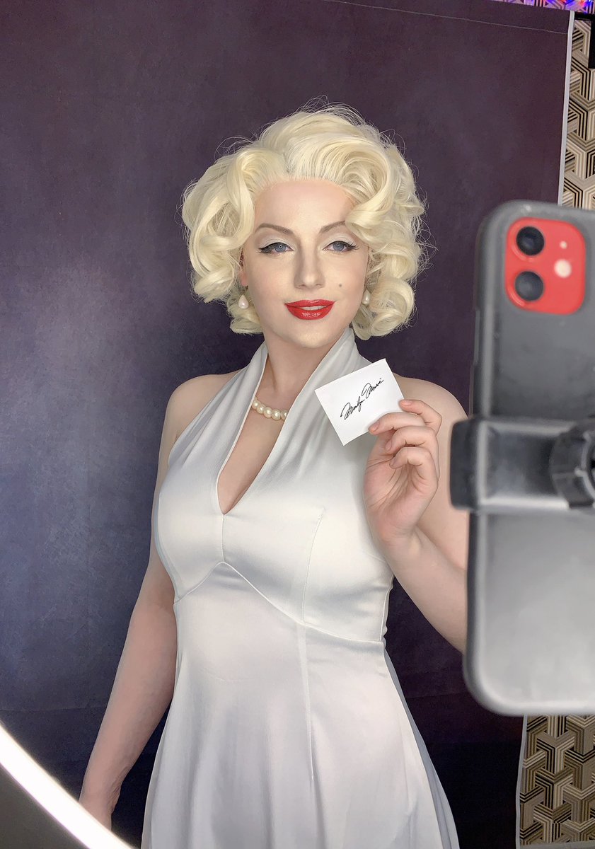 Нарисовала Монро прекрасной <a href="/AdamaeCosplay/">Adamae_dono 🍀</a> ❤️