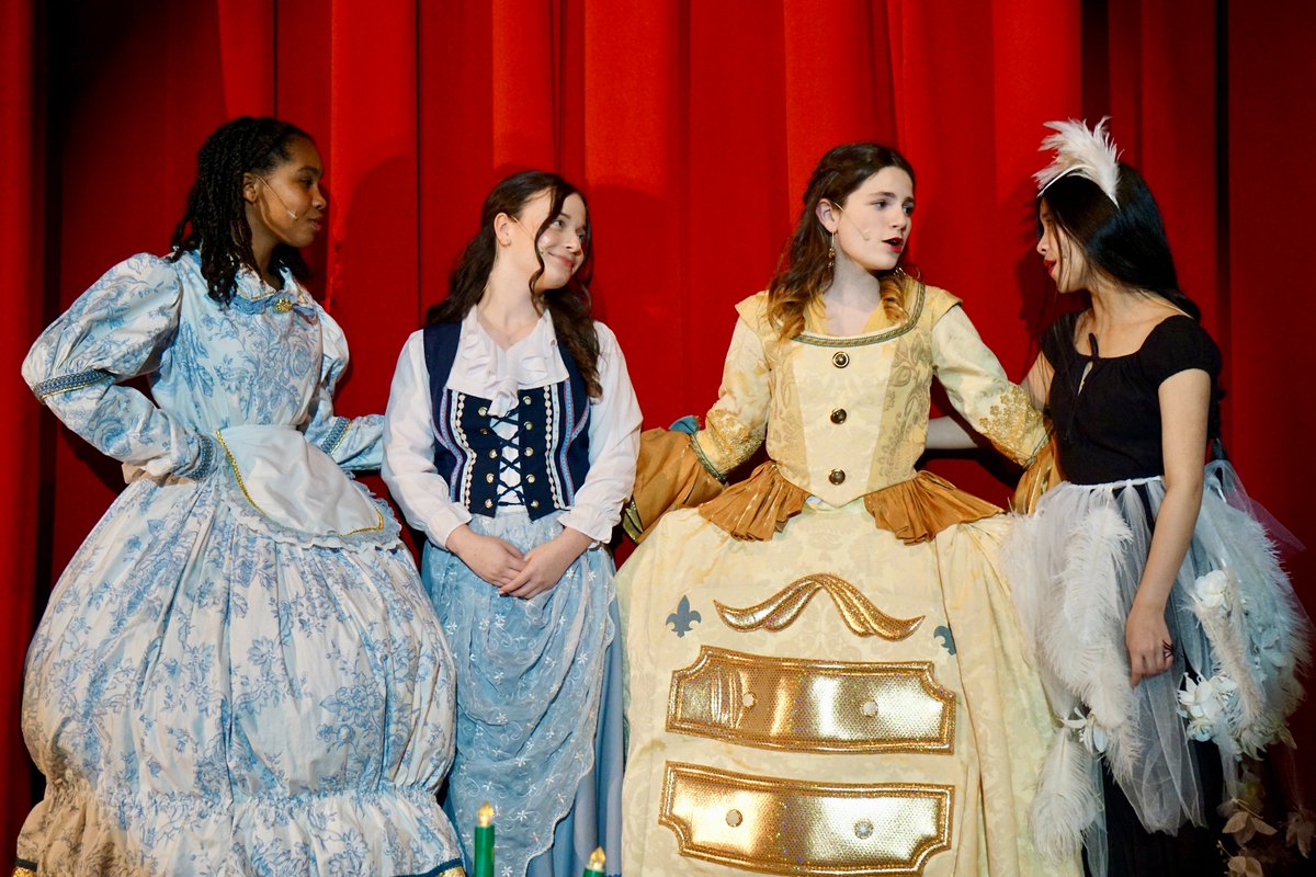LowerMerionSD's tweet photo. #ArtsEd The @WVMSDragons' theater 🎭 program, Valley TLC, recently took centerstage during 3⃣ outstanding performances of a tale as old as time...Beauty &amp; the Beast! 🌹Great job, Dragons! 🐉 Be our guest and check out the slideshow 📸 here 👉 https://t.co/NExp1wsZh4 https://t.co/0fseik7tF3