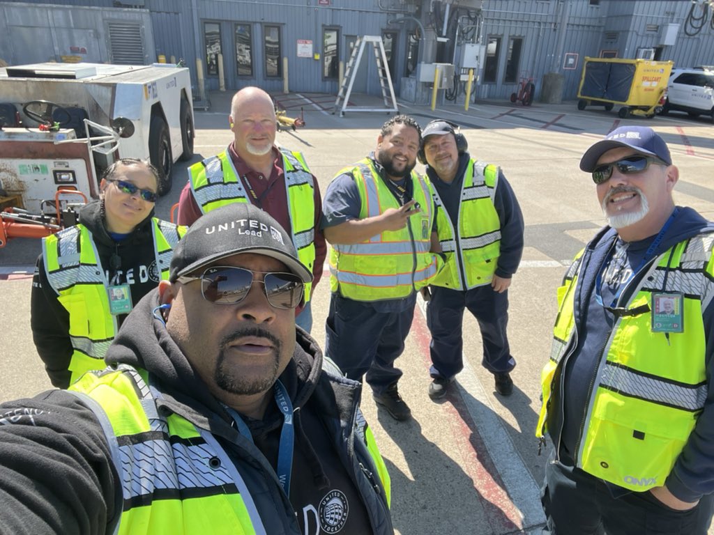 Consistency Team on the grounds of IADAO making impact while never being so overwhelmed with new hire mistakes that we overlook their potential #AcceleratedGates #GoodLeadsTheWay <a href="/MikeHannaUAL/">Mike Hanna</a> <a href="/billwatts_11/">Bill Watts</a> <a href="/KevinSummerlin5/">Kevin Summerlin</a> <a href="/deck_68/">Jim Decker</a> <a href="/Davidwi97357603/">David wisdom</a> <a href="/BsquaredUA/">Bradley Boyd</a> <a href="/TonyBresciani/">Tony Bresciani</a>