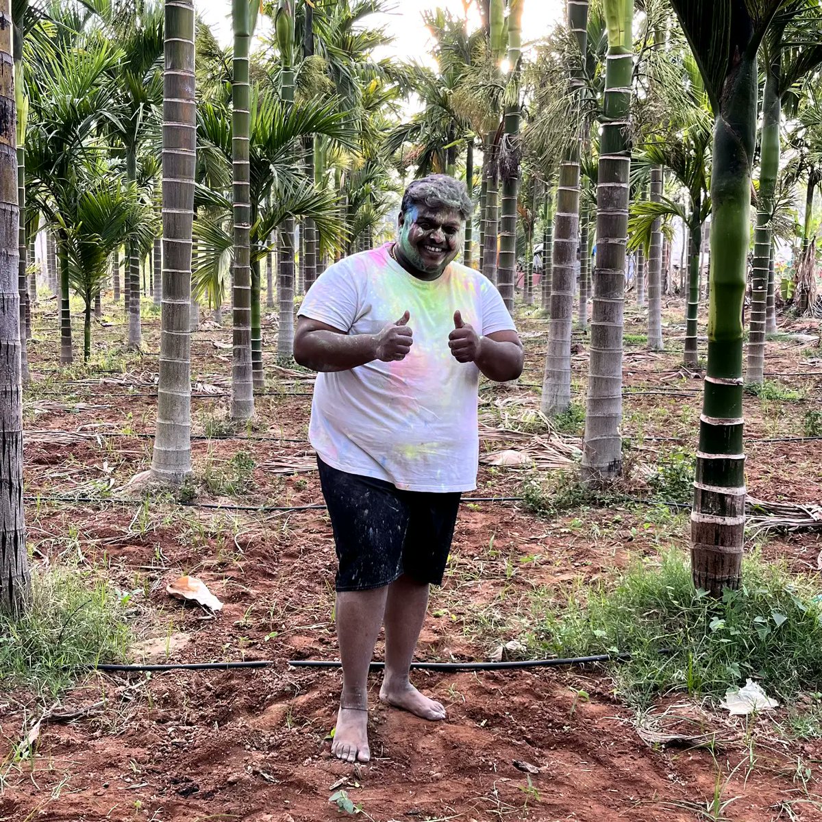 DrLekhak's tweet photo. Iife is full of beautiful #colours if you make it .... It's #holi 
.
.
.
.
.
.
.
#lekhakm #lekhaklyricist #drlekhak #nimmalekhak #lekhak #lekhakmsiddhartha #pathsandways https://t.co/IgKMIUTNmC