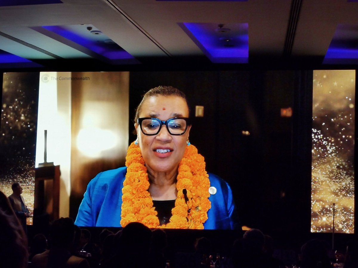 TarlaPatel's tweet photo. GG2 Leadership & Diversity awards last night, inspired watching hardworking trailblazers/Changemakers receiving awards. On the eve of International womens day, great to hear women recognised for their courage dedication. @ParkPlazaHotels @EasternEye #GG2Diversity #gg2awards https://t.co/HzRWQX3q8r