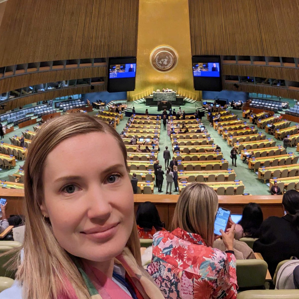 KEEN Creative tweet media